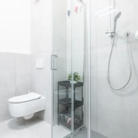 Chic&pop By Pleiades Apartment *